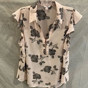 Light pink floral collared ruffle sleeve office blouse with zipper